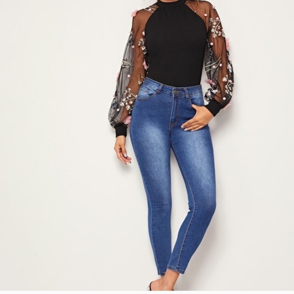 🌞Unique October Love Sheer Flower Sleeves Spring Top Sexy - Picture 3 of 9